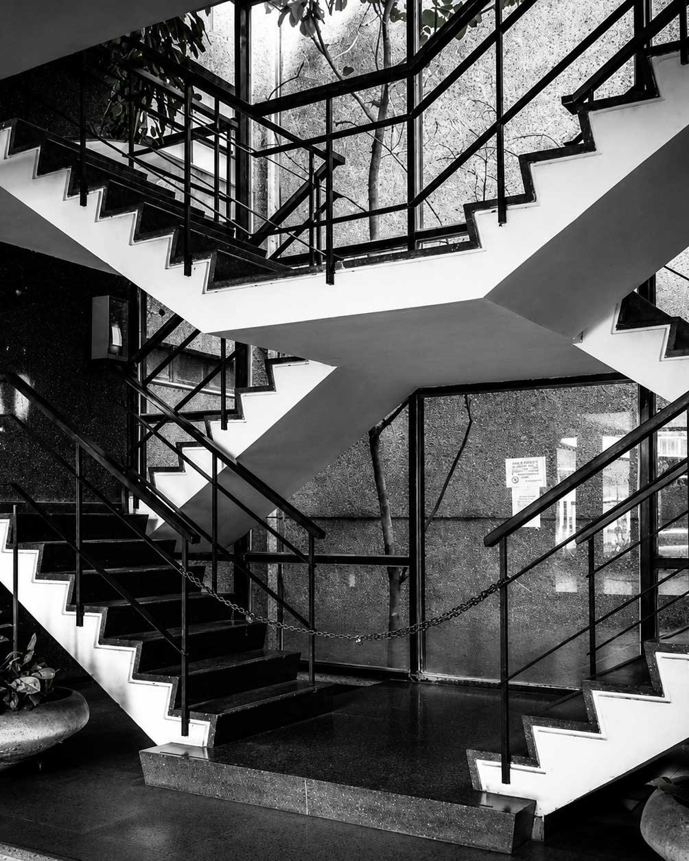 Escaleras del Edificio Ames